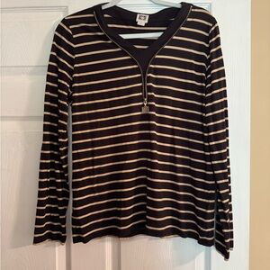 Anne Klein Black and Cream Striped Top with gold looking Anne Klein zipper.